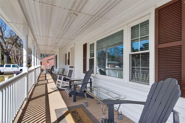 1200 Country Club RD, Newport News, VA 23606