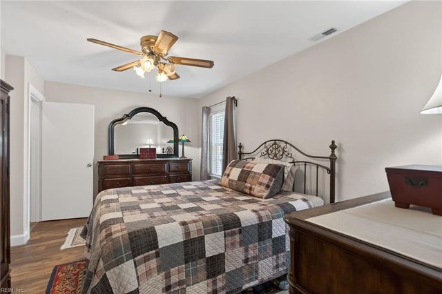 1200 Country Club RD, Newport News, VA 23606