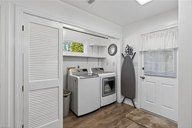 1200 Country Club RD, Newport News, VA 23606