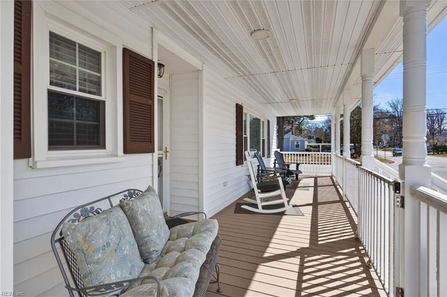 1200 Country Club RD, Newport News, VA 23606