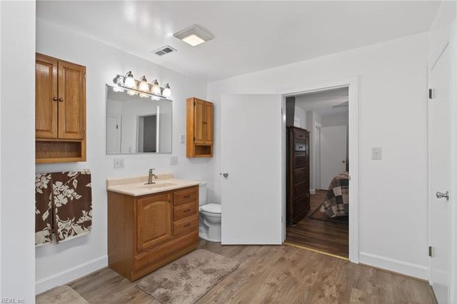 1200 Country Club RD, Newport News, VA 23606