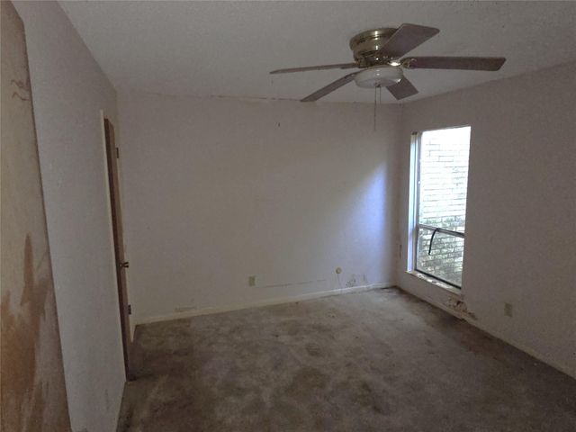 16379 Havenpark Drive, Houston, TX 77059