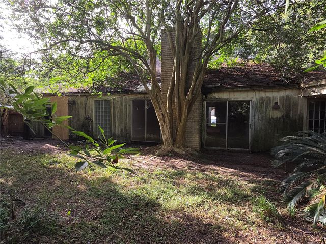 16379 Havenpark Drive, Houston, TX 77059