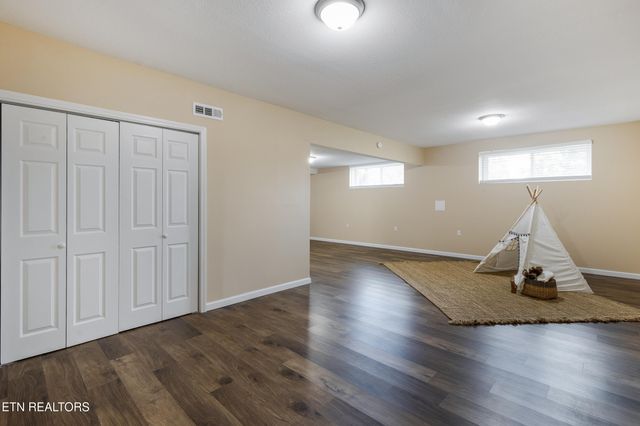 4313 Midview Lane, Knoxville, TN 37938