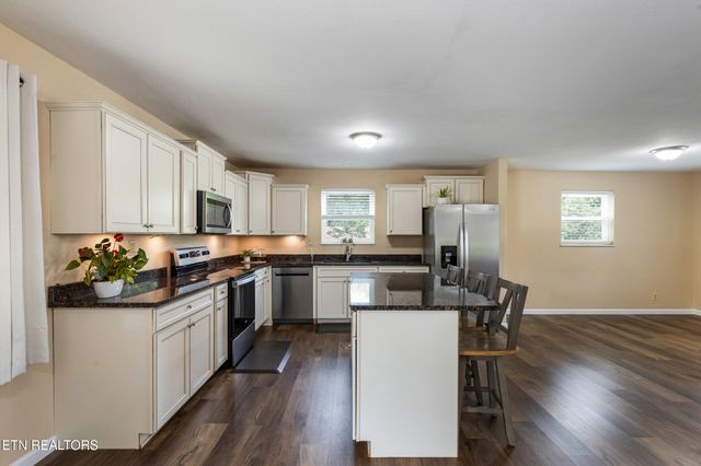 4313 Midview Lane, Knoxville, TN 37938