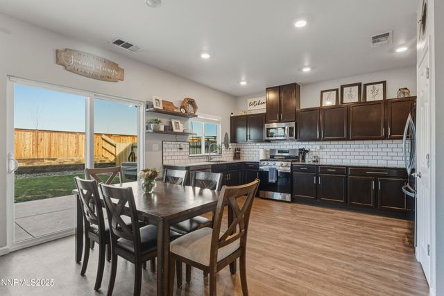 1326 Stock Horse Road, Sparks, NV 89436