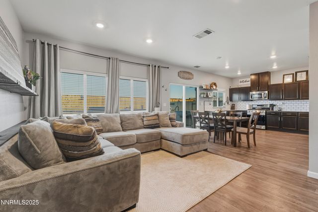 1326 Stock Horse Road, Sparks, NV 89436