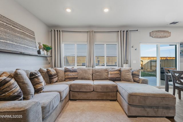 1326 Stock Horse Road, Sparks, NV 89436