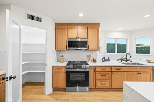 4810 Cinco View Drive, Whittier, CA 90601