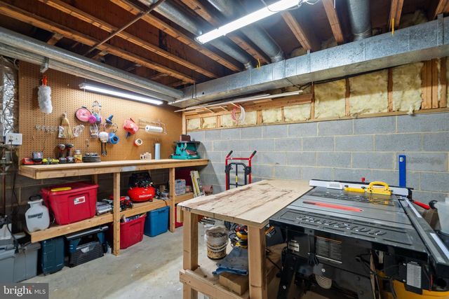 9012 DAUM CT, Springfield, VA 22153