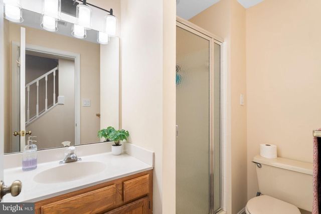 9012 DAUM CT, Springfield, VA 22153