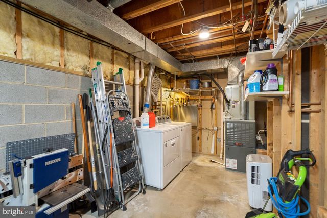 9012 DAUM CT, Springfield, VA 22153