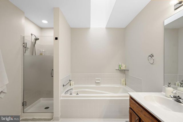 9012 DAUM CT, Springfield, VA 22153