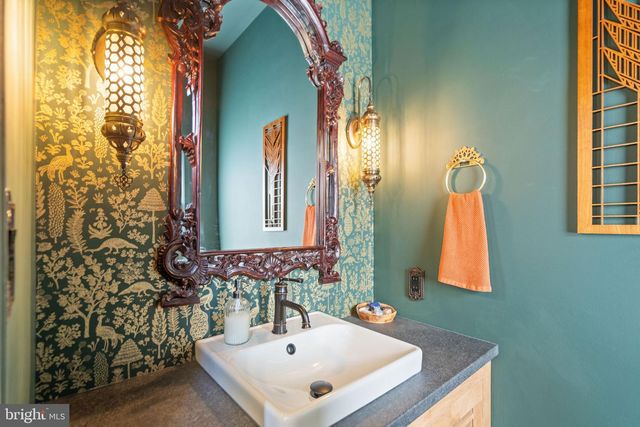 9012 DAUM CT, Springfield, VA 22153