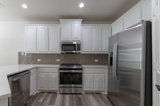 2645 Villa Di Lago 4, Grand Prairie, TX 75054