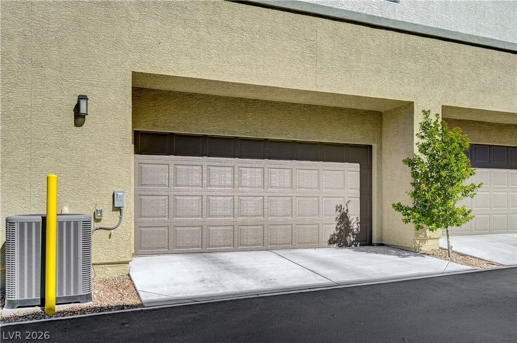 12328 Golden Wreath Road 4, Las Vegas, NV 89183 — photo 3