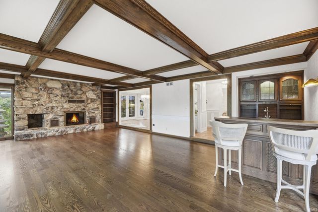 769 River Pointe Place, Mishawaka, IN 46544