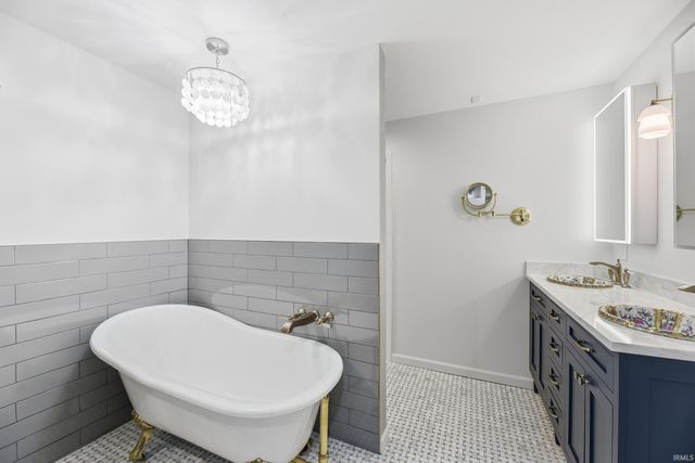 769 River Pointe Place, Mishawaka, IN 46544