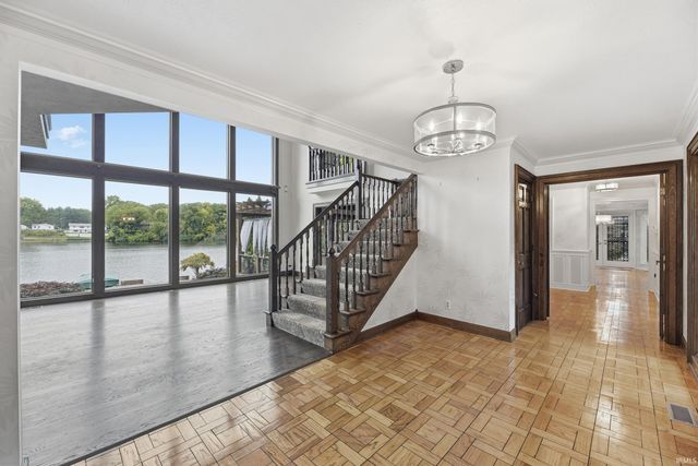 769 River Pointe Place, Mishawaka, IN 46544