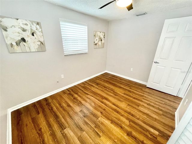 813 S FREEMONT AVENUE B, Tampa, FL 33606