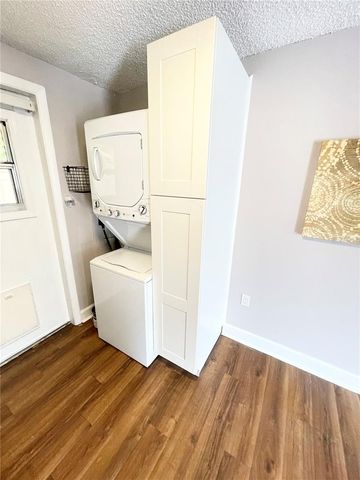 813 S FREEMONT AVENUE B, Tampa, FL 33606