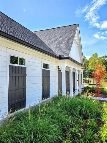 7445 Quinn Place, Flowery Branch, GA 30542