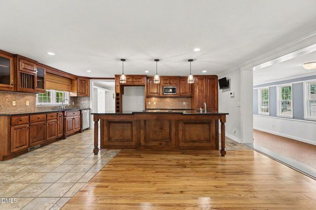 1782 Chicora Road, Dunn, NC 28334