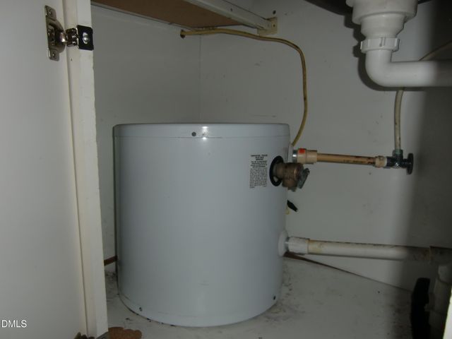 1782 Chicora Road, Dunn, NC 28334