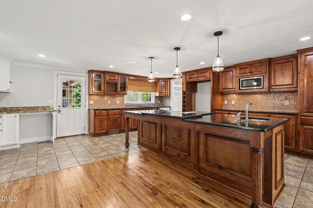 1782 Chicora Road, Dunn, NC 28334