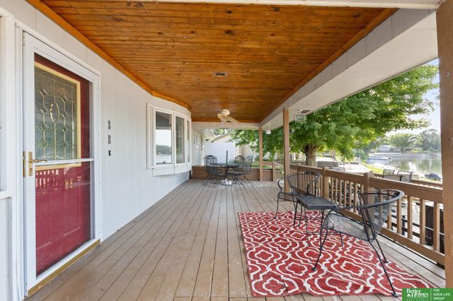 2702 Annabelle Drive, Bellevue, NE 68123