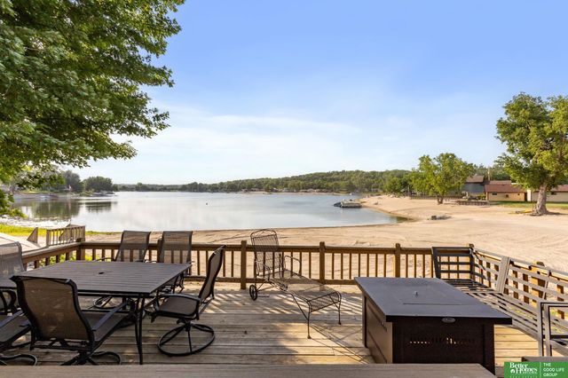 2702 Annabelle Drive, Bellevue, NE 68123