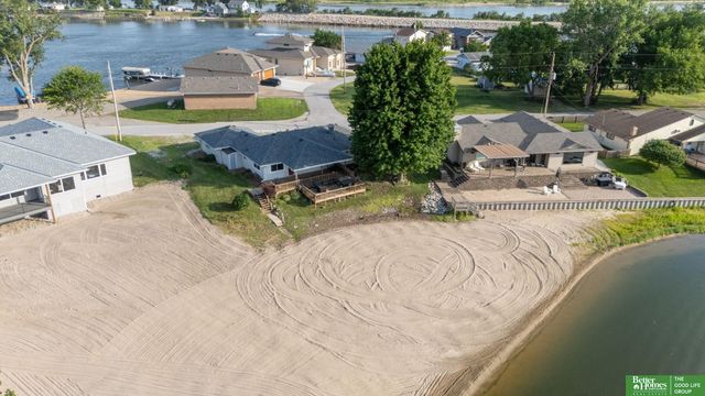 2702 Annabelle Drive, Bellevue, NE 68123