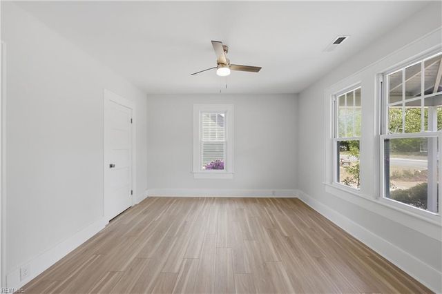 812 S Church ST, Smithfield, VA 23430
