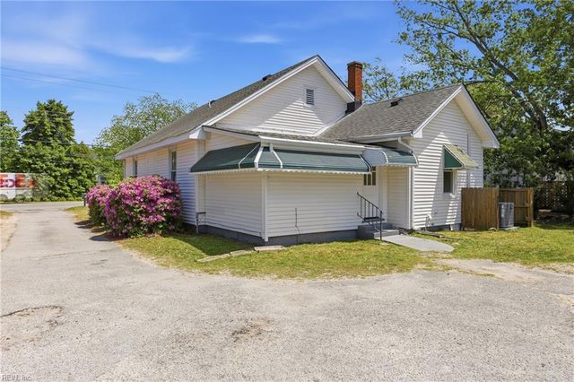 812 S Church ST, Smithfield, VA 23430