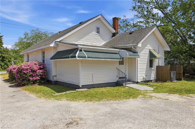 812 S Church ST, Smithfield, VA 23430