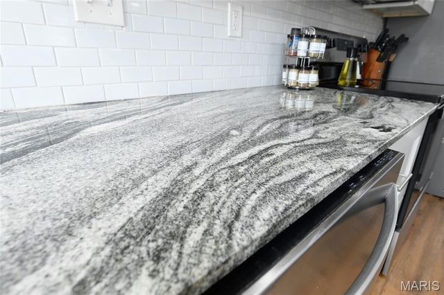 1012 Historic 66 W, Waynesville, MO 65583