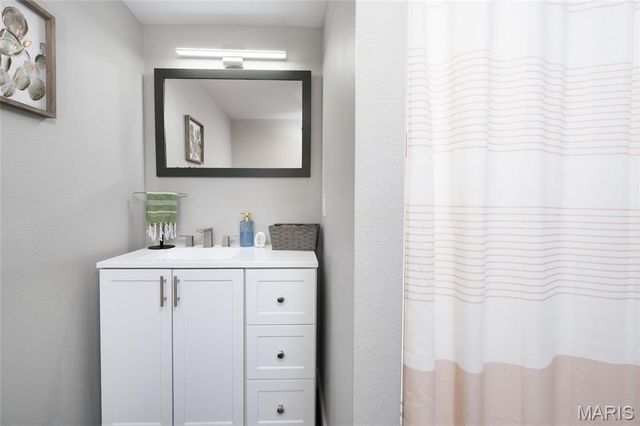 1012 Historic 66 W, Waynesville, MO 65583