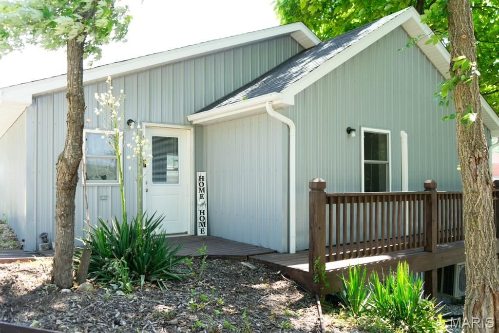 1012 Historic 66 W, Waynesville, MO 65583