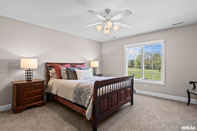4405 Turtle Bay, Springfield, IL 62711