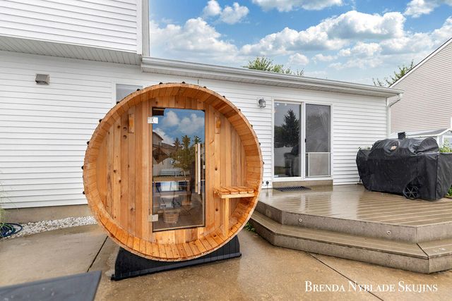 11834 Deerfield Drive, Ravenna Twp, MI 49451