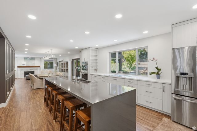 581 E HODS HOLLOW DR, Kaysville, UT 84037