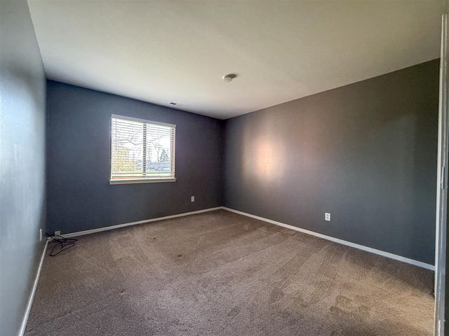 16486 Clarkson Drive, Fraser, MI 48026