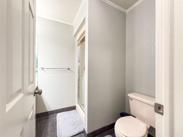 16486 Clarkson Drive, Fraser, MI 48026