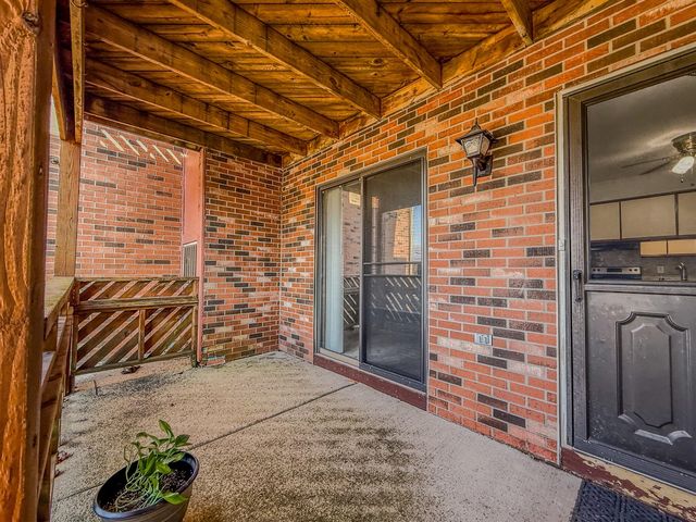 16486 Clarkson Drive, Fraser, MI 48026