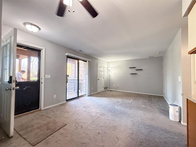 16486 Clarkson Drive, Fraser, MI 48026