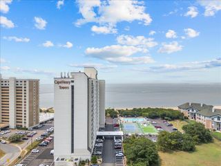 3288 Page Ave Apt 513, Virginia Beach, VA 23451