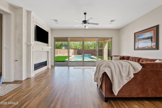 10404 E GAMMA Avenue, Mesa, AZ 85212