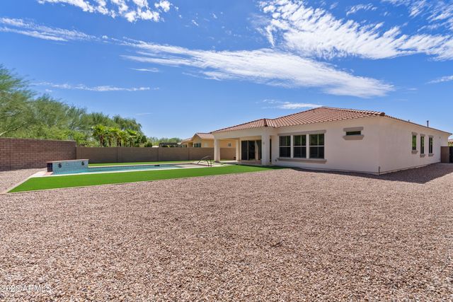 10404 E GAMMA Avenue, Mesa, AZ 85212