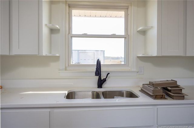 573 Langston Road, Newton Grove, NC 28366