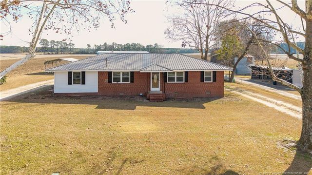 573 Langston Road, Newton Grove, NC 28366